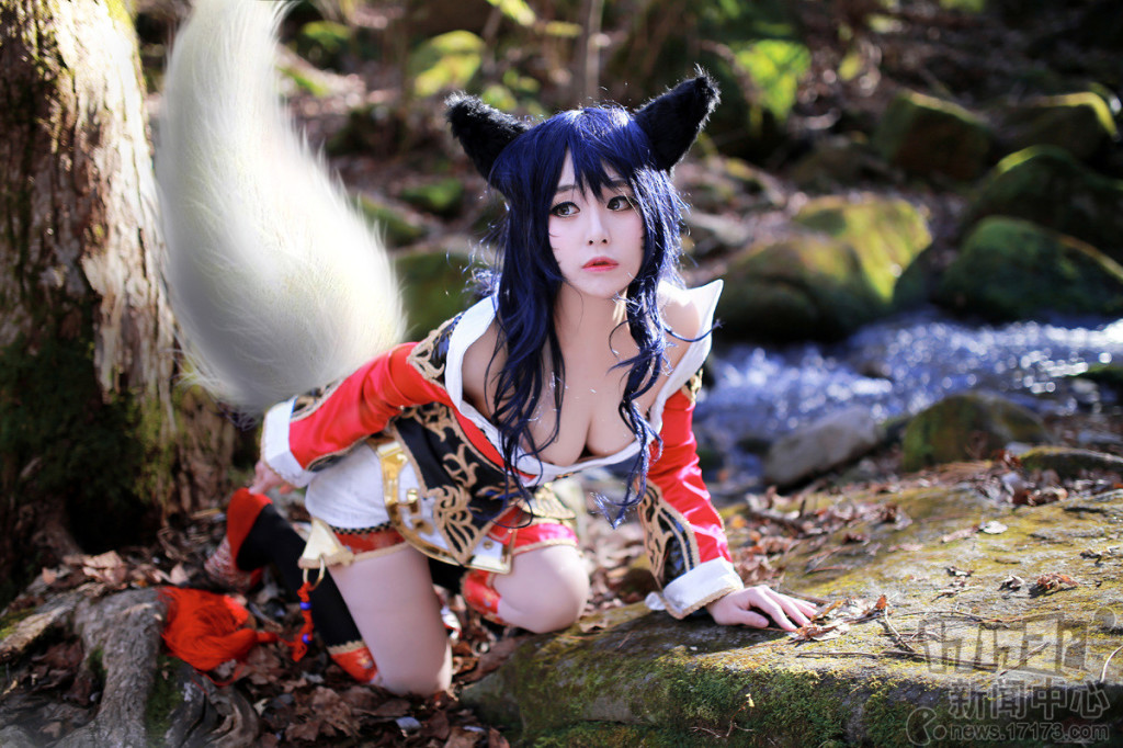 thanh-nien-game-lmht-cosplay-ahri-1